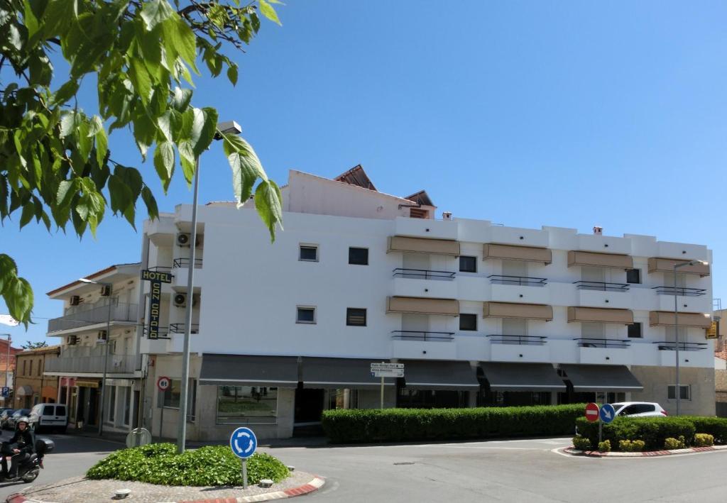 Hotel Can Catala L' Escala المظهر الخارجي الصورة